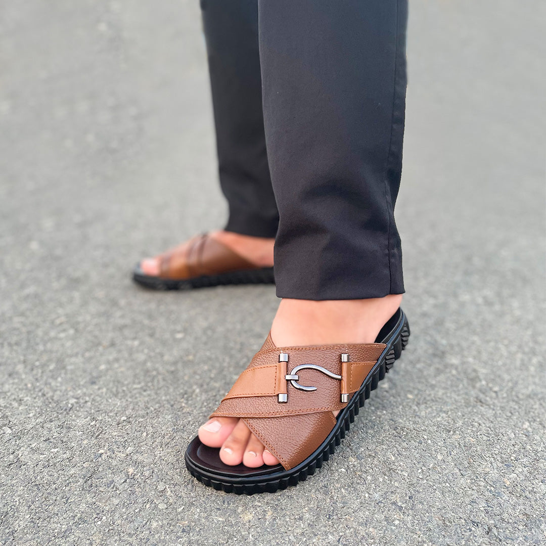 Hedgez Pure Leather Handmade High Sole Slipper WL 566