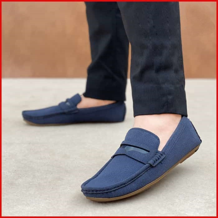 Hedgez Hand Stitch Suede Penny Loafer-8037