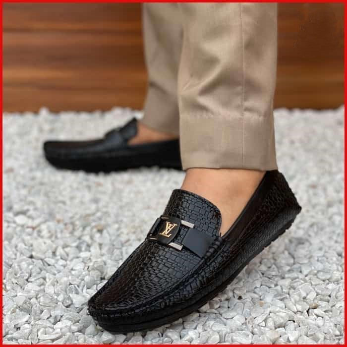 Hedgez Shapak Black Casual Loafer-8067