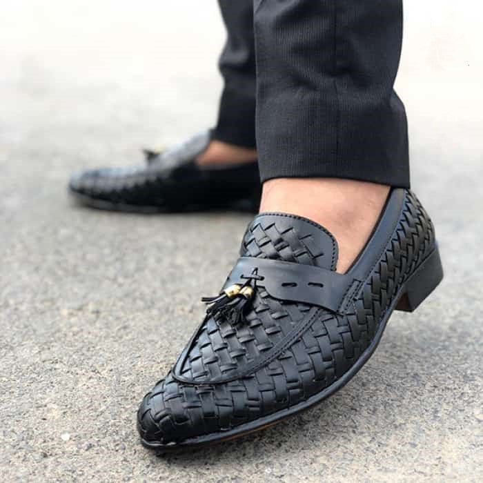 Hedgez Woven Black Tussle Formel Shoe-9284